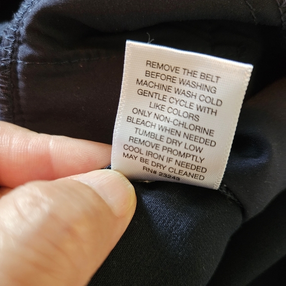 New York & CO. Women's Navy Blue Sleeveless V-neck Jumpsuit Without Belt Size XS - Picture 7 of 8